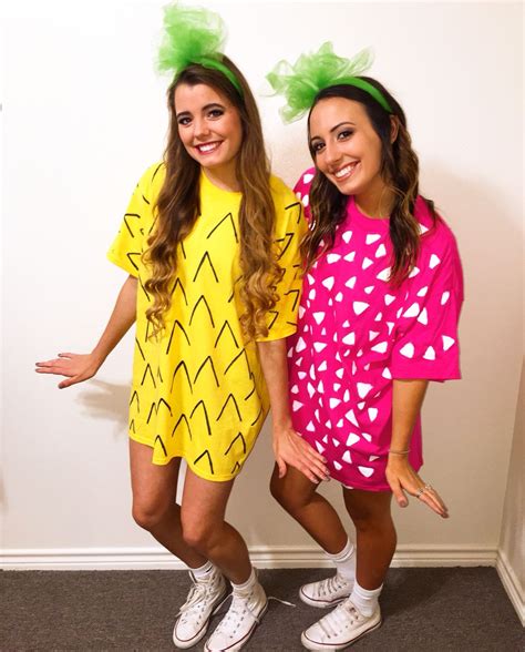 funny matching halloween costumes for friends